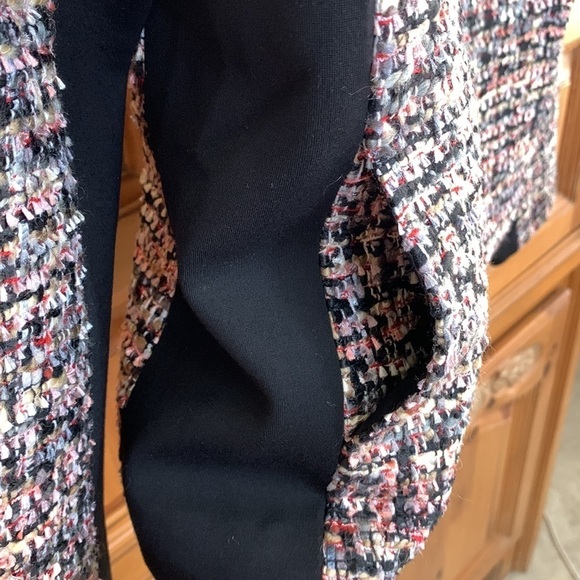 White House Black Market Tweed Jacket - Picture 4 of 8